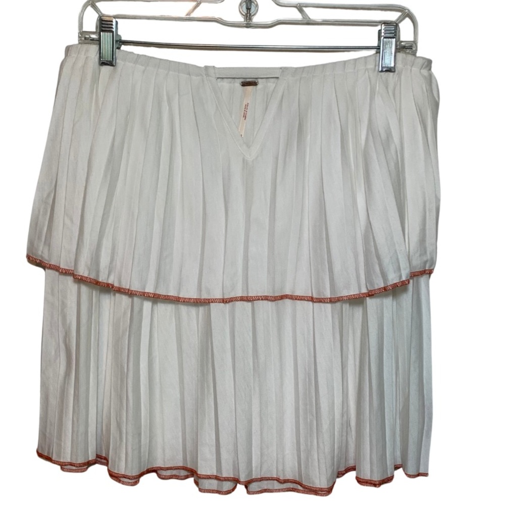 Free People Strapless White Ruffled Top w/ Red Stitching (Size: SP)
